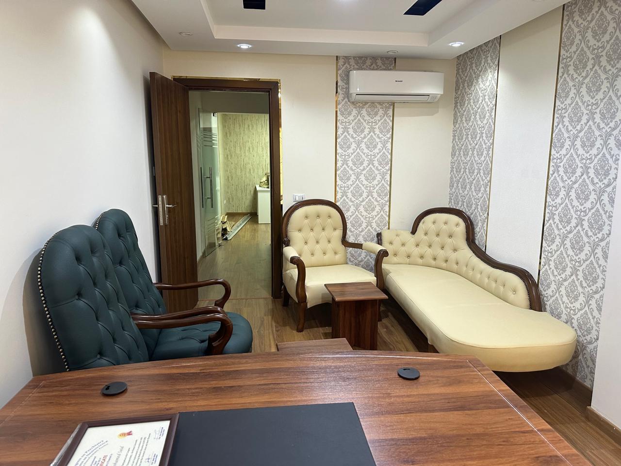 Professional Meeting Room